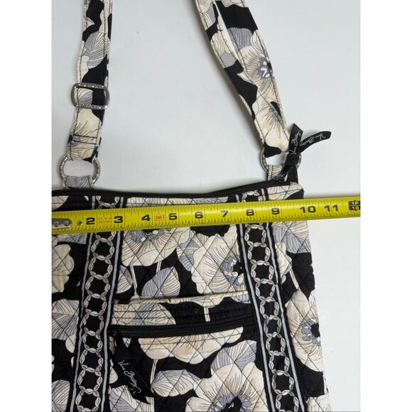 Vera Bradley Camelia Hipster Crossbody Bag Quilted Black Gray Flower Pattern - Picture 5 of 14